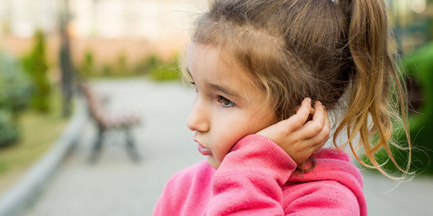 patient needing ear infection chiropractor in Austin