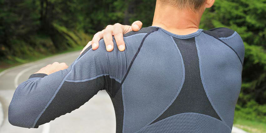 patient needing frozen shoulder chiropractor in Austin