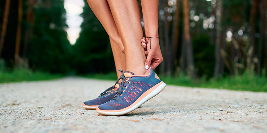 patient needing tendonitis chiropractor in Austin